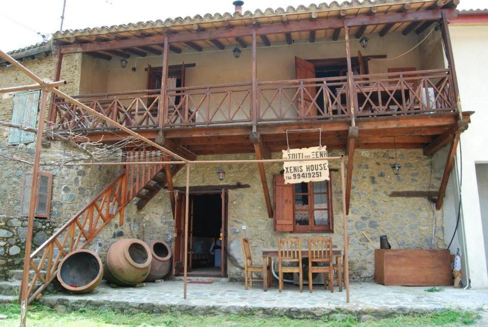 Xenis House Guest House Galata Bagian luar foto